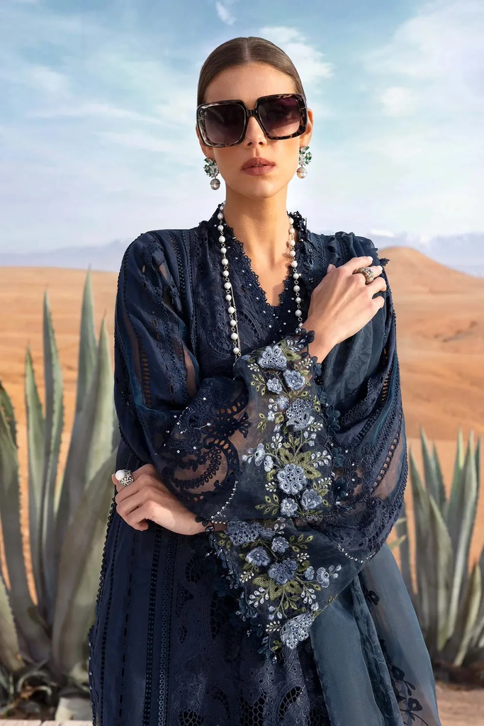 Midnight Noir Embroidered Designer Lawn Suit 2.webp