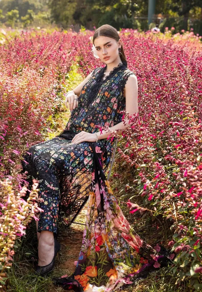 Black Multicolor Floral Printed Lawn Suit (3).webp