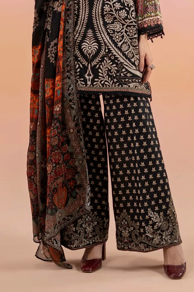 Black & Beige Paisley Printed Lawn Suit (6).webp