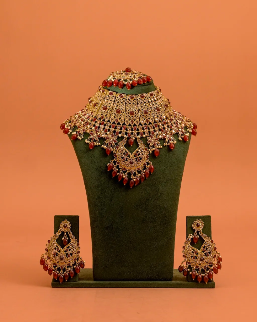 Majestic Ruby Red Kundan Bridal Collar Pendant Set